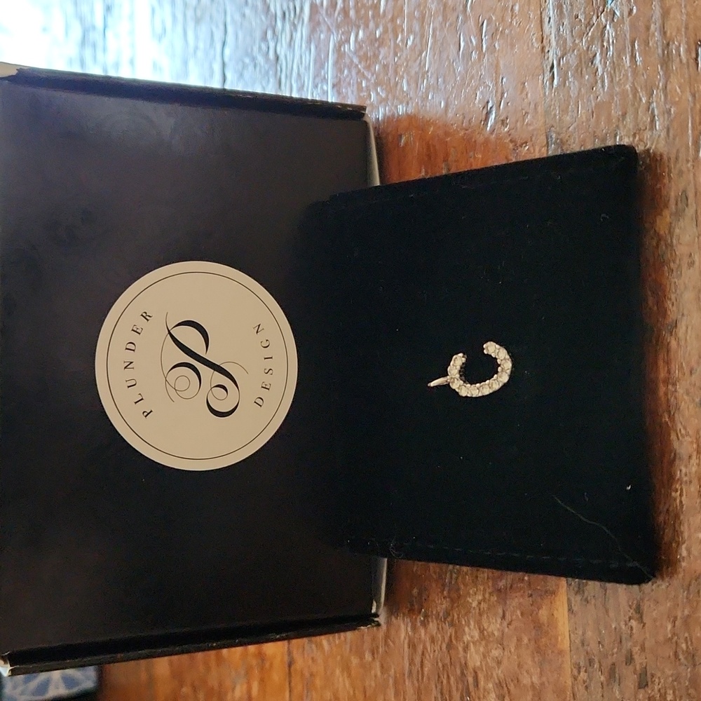 Plunder Silver Rinestone C